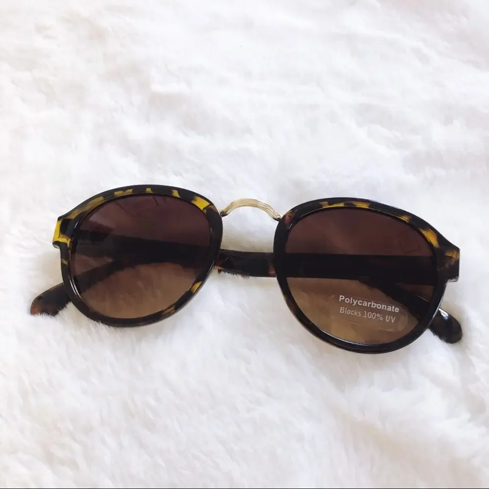 Mya Tortoise Brown Round Fashion Sunglasses